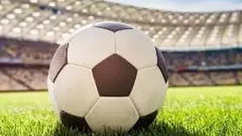 “国足首战将至：新援塞尔吉尼奥、王钰栋等今晚或现身赛场”